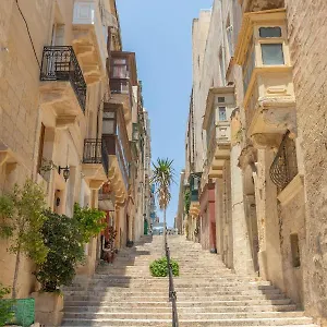 Historical Apartment Valletta